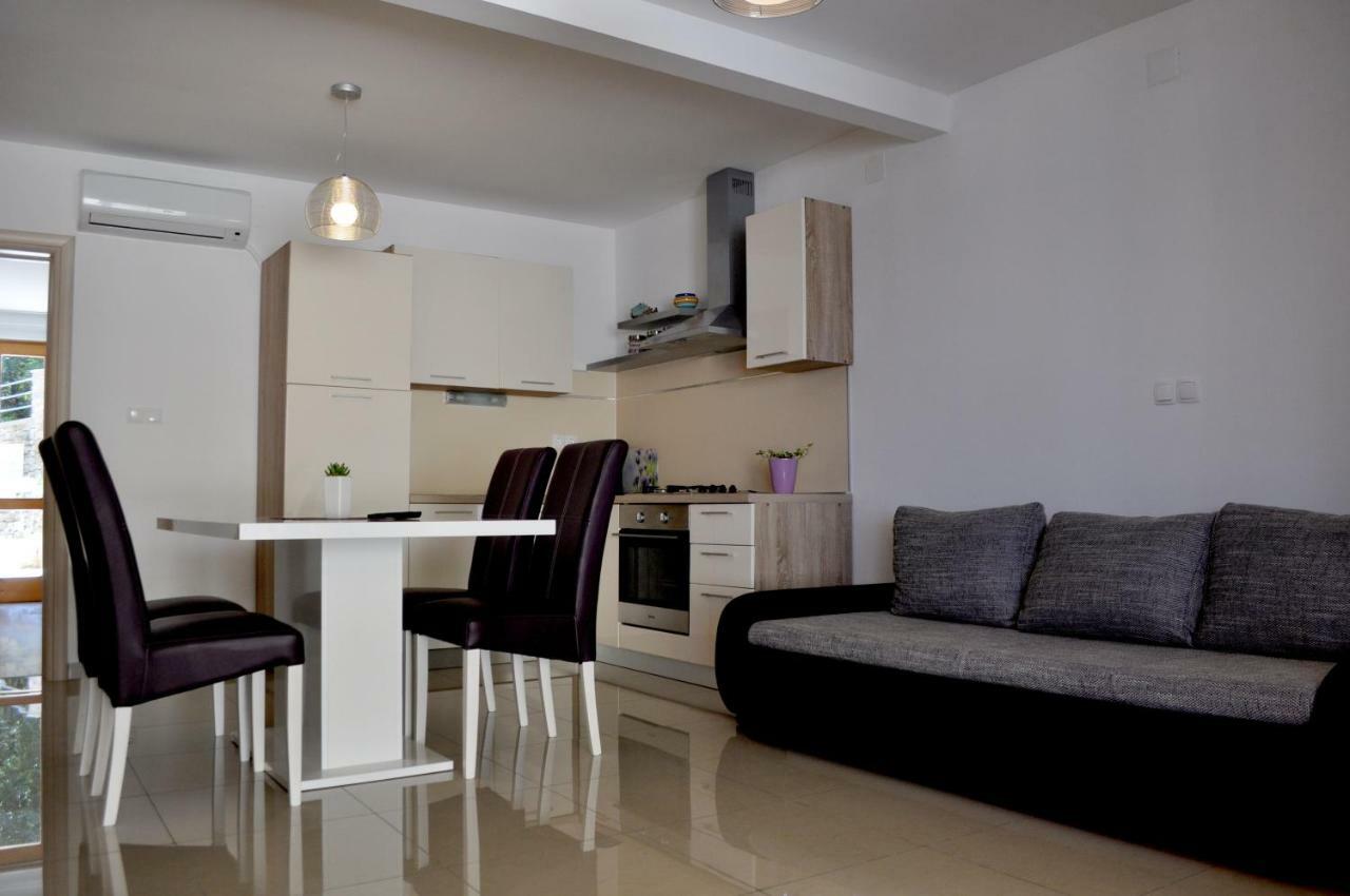 Bay Sascica Apartment